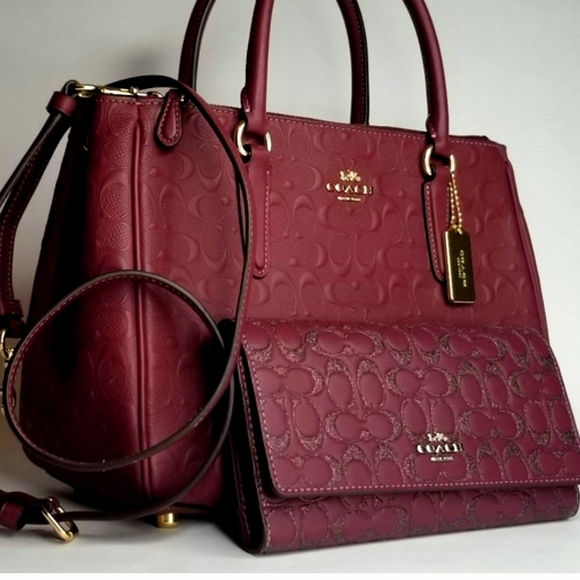 Coach Handbags - COACH SET SIGNATURE HANDBAG PURSE BAG + WALLET